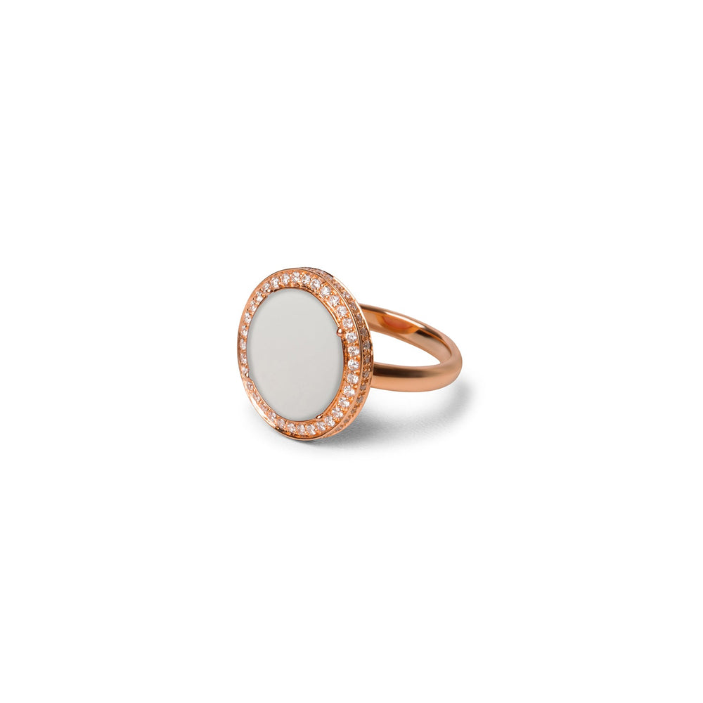 Eternity rings with white agate in rose gold, medium size (view 2)