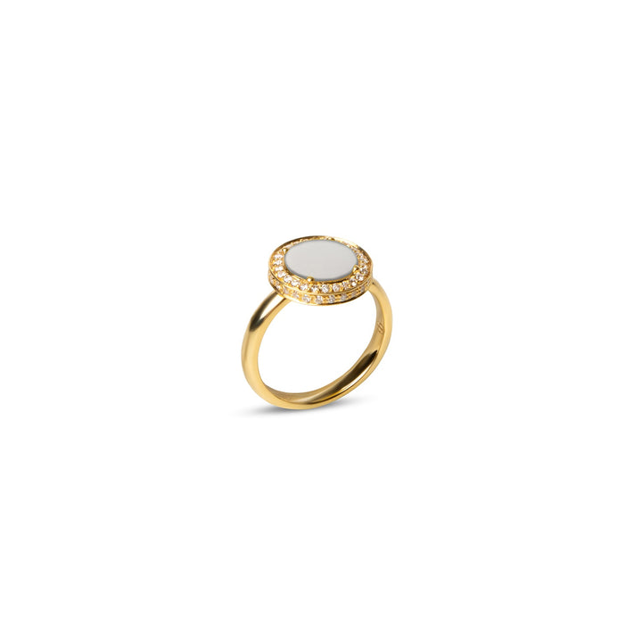 Eternity rings with white agate in yellow gold, small size